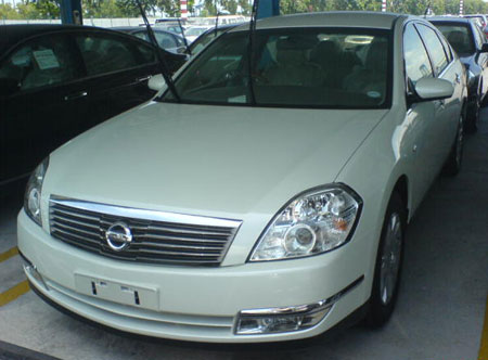 nissan-teana-4.jpg