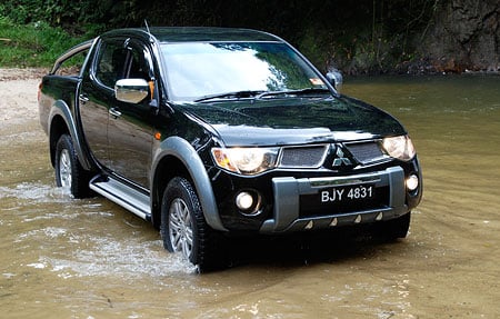 Mitsubishi Triton 3.2