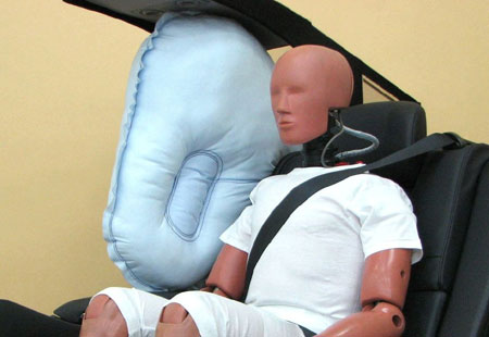 Toyota Rear Center Airbag