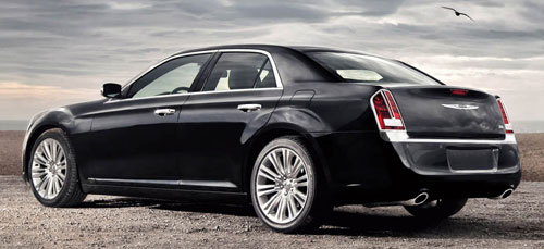 Detroit 2011: New Chrysler 300 leaves his grille behind!