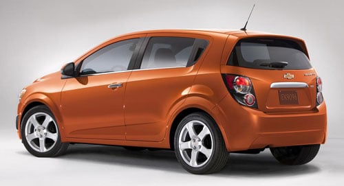 Chevrolet Sonic hatchback and sedan launched at Detroit!
