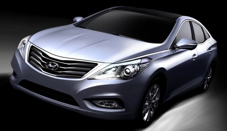 Hyundai Azera teased in sketches – debut next year?