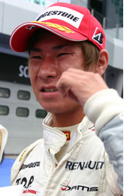 Kamui Kobayashi retained by Sauber for 2011