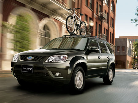 Ford Escape gets another minor facelift and new 4X2 model