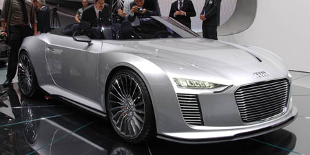 Paris 2010: Gallery of Audi Quattro Concept, e-tron Spyder