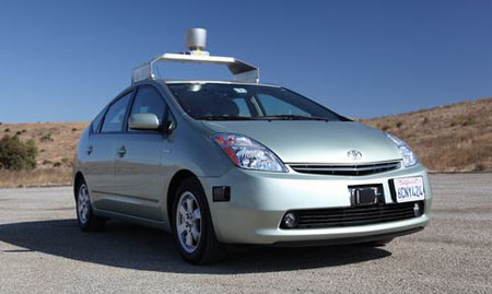 Google’s latest invention – The driverless Google Car!