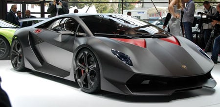 Paris 2010: Stunning Lamborghini Sesto Elemento unveiled!