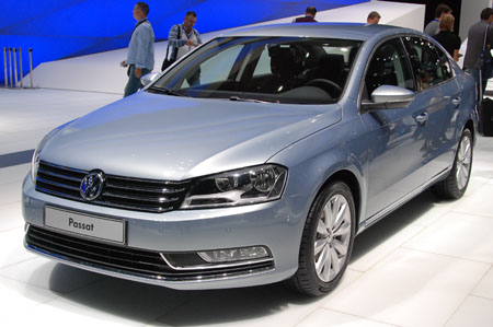 Paris 2010: Volkswagen Passat gets new company face