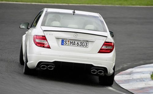 W204 Mercedes-Benz C63 AMG gets facelift and MCT box
