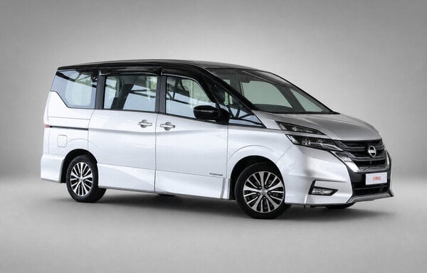 2018 NISSAN SERENA S-HYBRID HIGHWAY STAR PREMIUM 2.0 AT